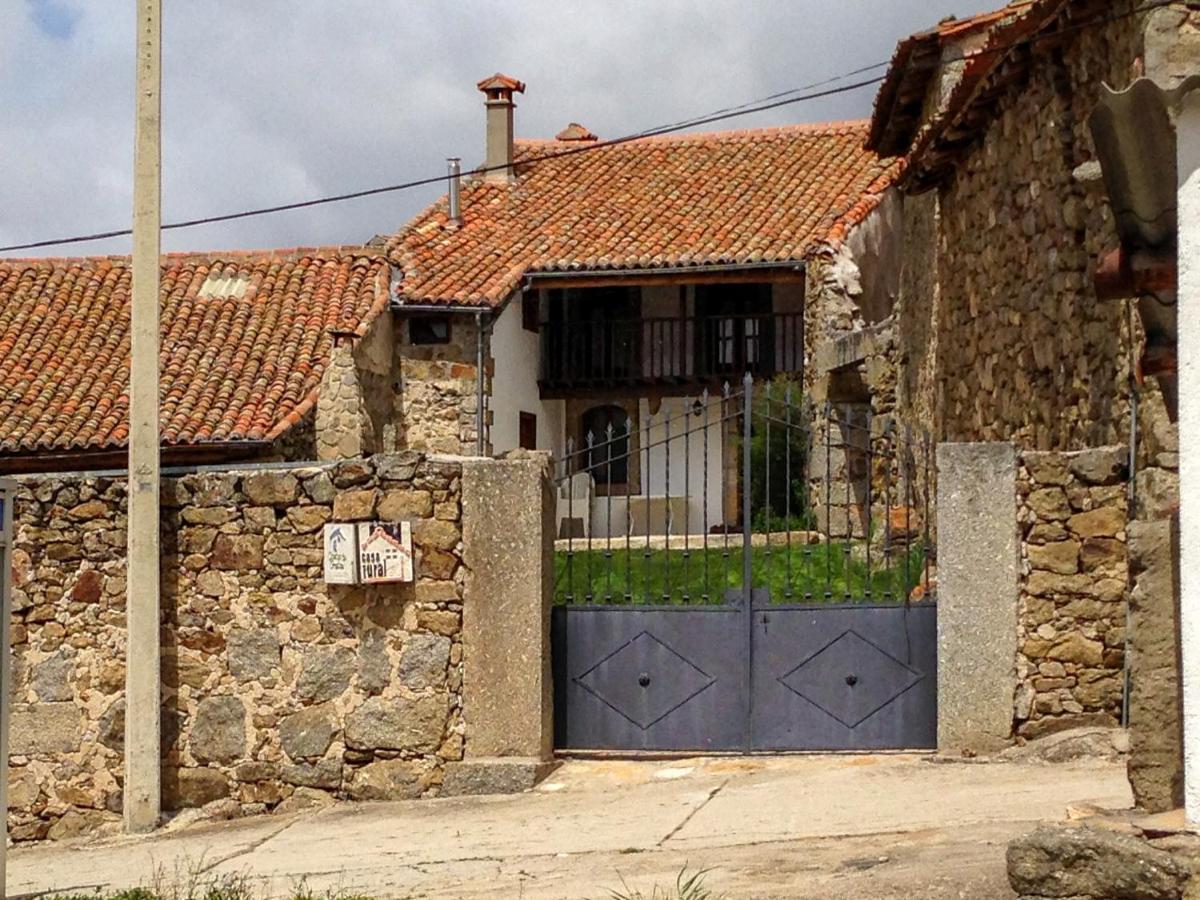 La Casa Del Abuelo Casa de hóspedes Hoyos del Espino Exterior foto