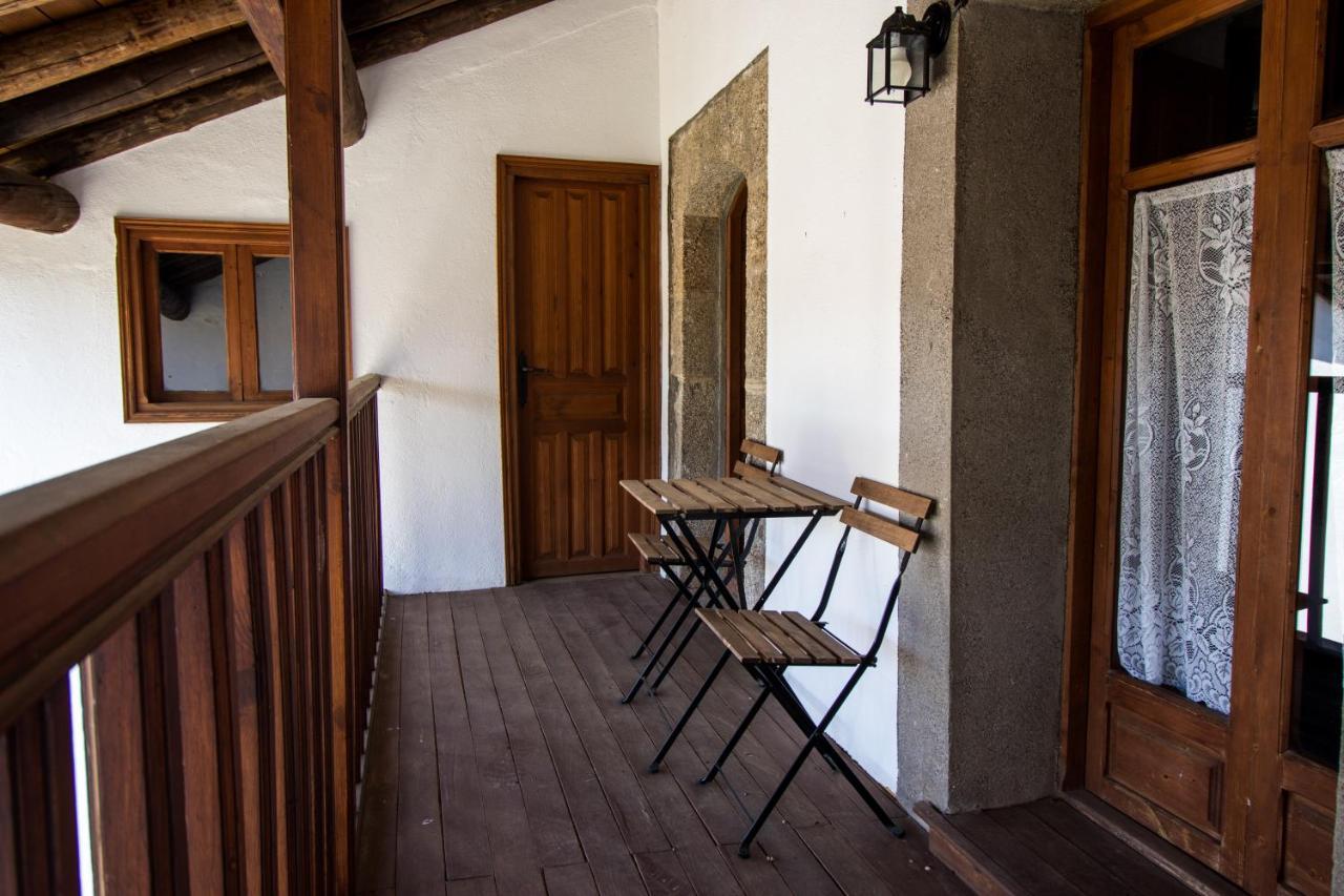 La Casa Del Abuelo Casa de hóspedes Hoyos del Espino Exterior foto